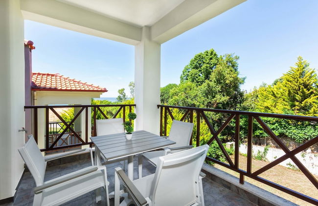 Sunset Villas - Photo 58