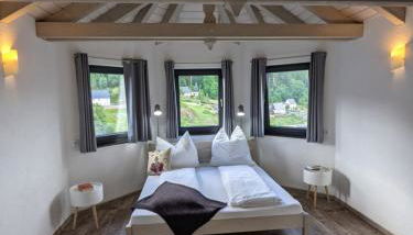 Ferienwohnung Mühl - Familienfreundlich, 2 Schlafzimmer, großes Grundstück, Erzgebirge - Foto 2