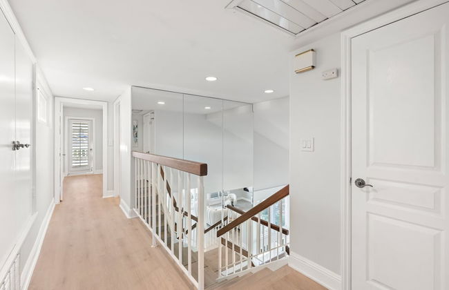 Waterfront Retreat With Stunning Views Modern Co - Foto 66