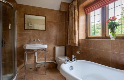 Arlington House - Photo 16