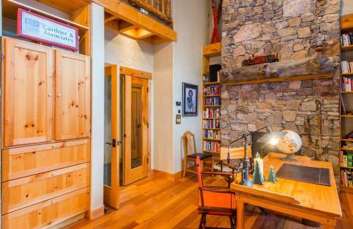 Private and Peaceful, Mtn Views, Stream, Family Friendly, Separate Guest Room - Foto 14