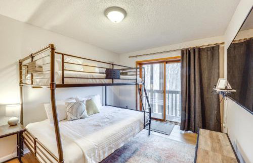 Sugar Mountain Chalet with Hot Tub and Ski Shuttle! - Foto 28