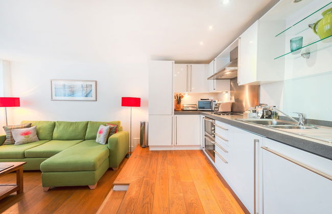 Highland Apartments By Mansley - Photo 41