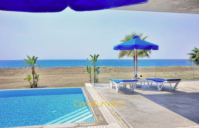 Blue - Beach Front Spectacular Villa Sleeps 10 - Foto 22