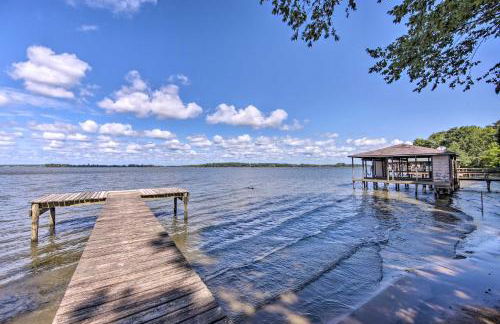 Luxe Lakehouse with Sunset Views on Lake Palestine! - Foto 6