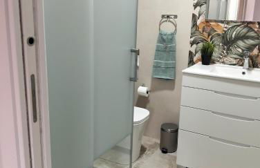 APARTAMENTO LUNA - 2 apartamentos céntricos juntos cerca de la playa, ideales para grupos grandes - Foto 16