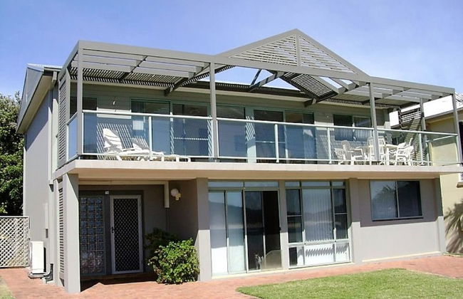 On the Beach at Fingal Bay - Foto 8