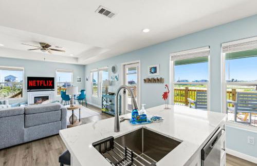 Gorgeous 4BD with Hot Tub, Golf Cart, Deck, Gourmet Kitchen - Foto 25