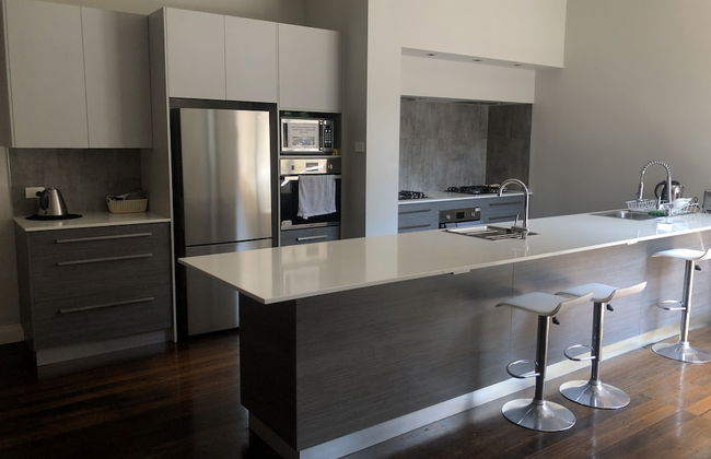 Studios on King - Photo 30