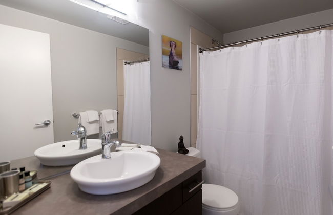 Icon 2 Apartments by Corporate Stays - Photo 30