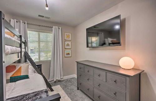 Family-Friendly Home, 6 Mi to Riverwalk Plaza - Foto 22