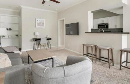 Landing Stylish 2BD Pool Gym - Foto 25