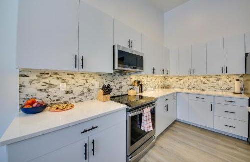 Elegant Priest Lake Townhome about 1 Mi From Lake - Foto 10