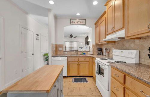 Cozy 2B Townhouse - King Bed - Foto 11