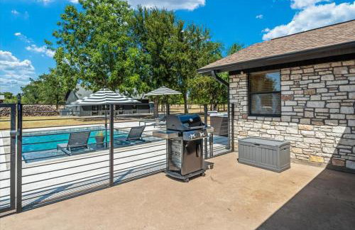 Hot Tub Pool + Firepit + Gameroom ~ Guesthouse - Foto 55