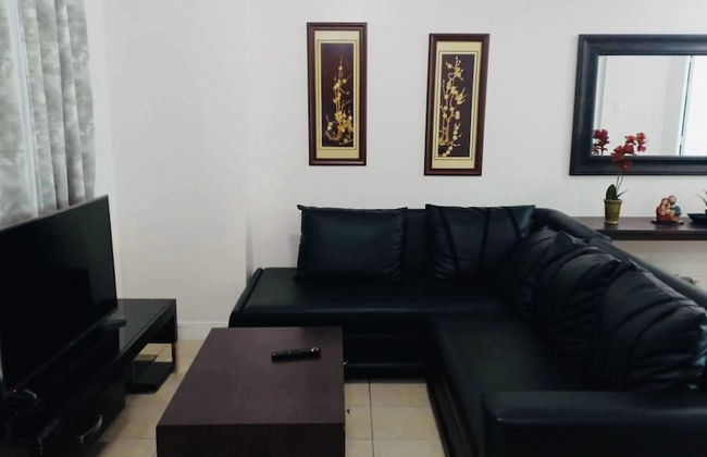 Makati CBD Resort 2 bedroom - Foto 7