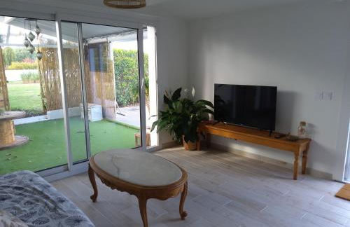 Ty Grain de Sel : logement privatif avec piscine, jardin et patio - Foto 10