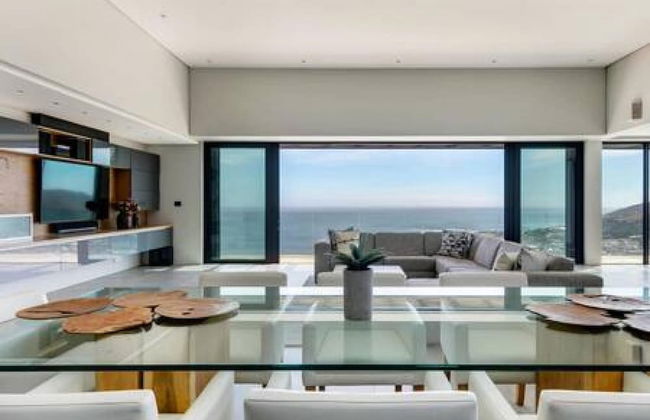 Luxurious Holiday Villa w Views Pool Jacuzzi Halo Villa - Photo 23