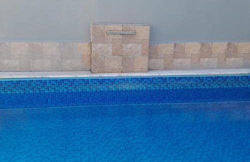 Casa na praia com Piscina e churrasqueira - Foto 2