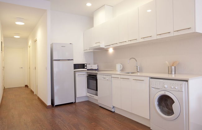 AB Montjuic - Photo 24