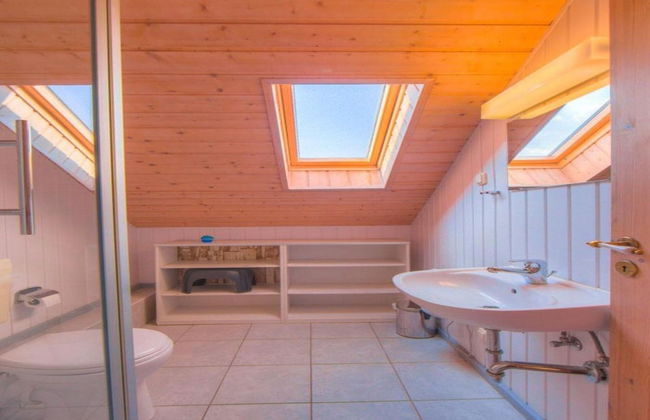 Ferienhaus mit Moderner Einrichtung - Foto 10