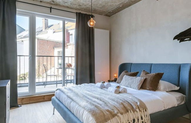 Industrial Apartment With Terrace in Antwerp - Photo 20