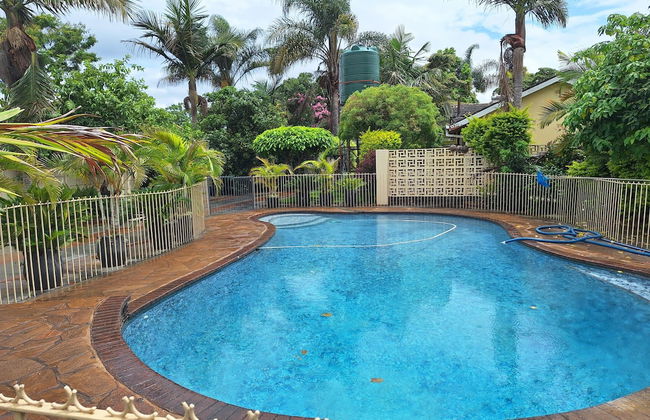 Charming 6-bed House With Swimming Pool in Harare - Foto 22