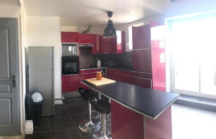 Gîte LE BOIS FLOTTE spacieux 120 m2 6 personnes Lagorce vallon pont d arc Ardèche - Foto 4