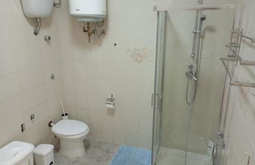 Family & Friends - Ground floor - Fully equipped - 15 minutes drive by car to the seaside - Foto 8