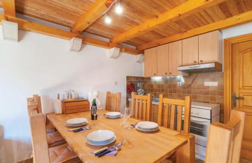 0-Bedroom Holiday Home In Postira - Photo 12