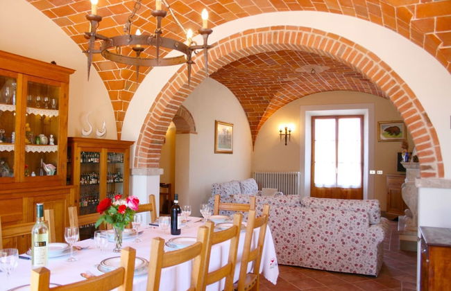 Stunning private villa for 8 guests with private pool, WIFI, TV, terrace, pets allowed and parking - Foto 8