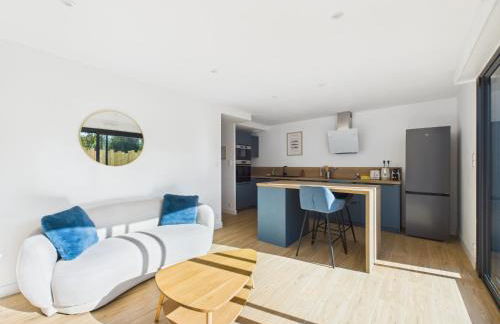 Villa Bel'Odet, appartements modernes au calme, terrasses pour les T2, grand jardin et parking gratuit, à 5 min des plages de Bénodet - Foto 50