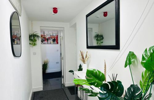 Modern & Cosy 2-Bed Apartment Near NEC, Airport & JLR! - Foto 16