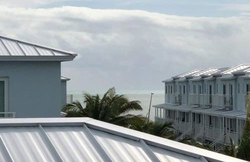 THE SANDCASTLE SUITE! Brand New 2Bedroom in Oceanfront Complex! BE THE FIRST to Visit our Condo Townhome with FREE Parking & Private Garage at Ocean Isles 38 Marathon FL KEYS! SPECIAL PRICING!!! - Foto 74