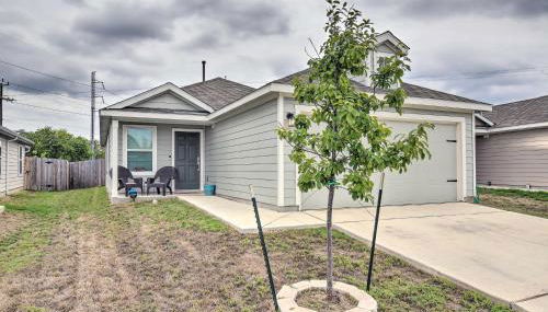 San Antonio Home with Backyard about 10 Mi to Dtwn! - Foto 2