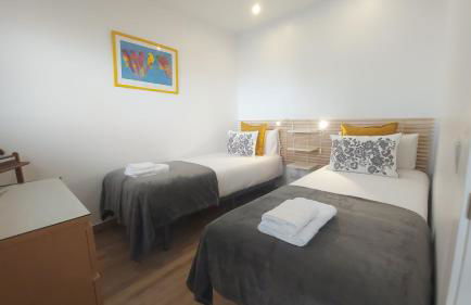 Interpares Swimmingpool by Del Parque Flats - Photo 12