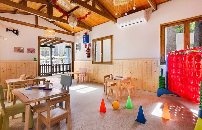 Protur Safari Park Aparthotel - Photo 30