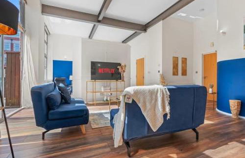 Stylish Jewellery Quarter Apartment with Terrace and Free Parking - Foto 15