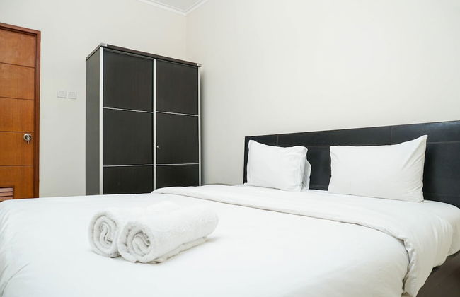 Cozy and Minimalist 2BR at Marbella Kemang Apartment - Foto 4