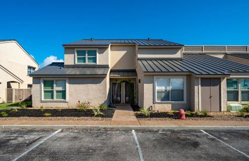 Bay House Condos by Miss Kitty’s - Foto 44