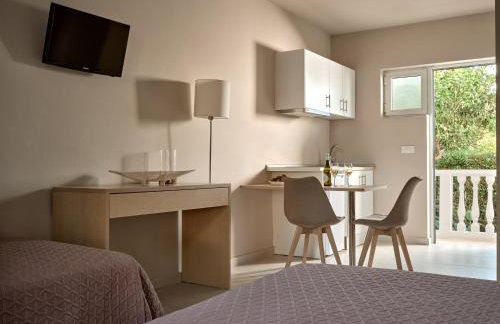 Katerina Studios - Photo 21