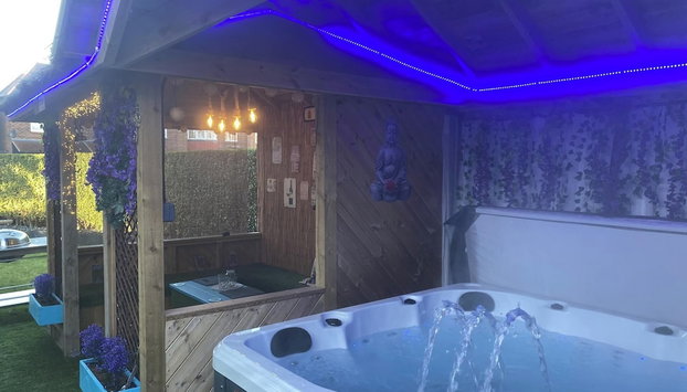 6 Bed-sleeps 12-hot Tub-free Parking-pet Friendly - Foto 2, Imagen principal