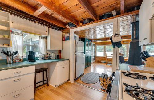 Waterfront Home on Lake Champlain with Dock and Kayaks - Foto 11