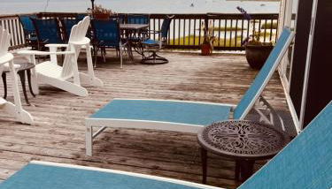 Fabulous Westhampton Dunes Waterfront - Photo 2