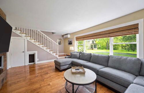 Spacious Home Hot Tub 2 Living Rooms Pets OK - Foto 20