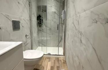 No 3 ,luxury 2 bed 1st floor apartment with free parking,Lytham St Annes - Foto 21