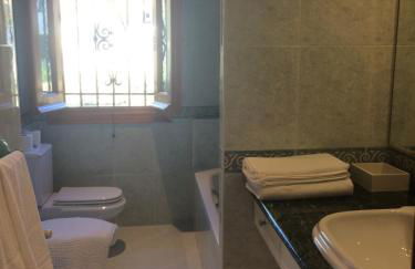 Bonita casa en Barrio de Monachil - Foto 42