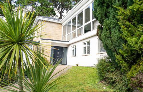 5 Bed House - Pool - Hot Tub - Sauna - Pool Table - Near New Forest and Beach - Sleeps 12 - Photo 70