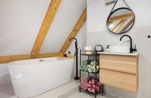 Karibu Nyumbani - Tolle Maisonette-Wohnung mit Arbeitsplatz und Balkon - Foto 12