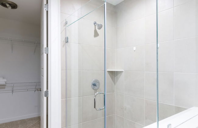 Mint House Houston – Medical Center - Foto 33